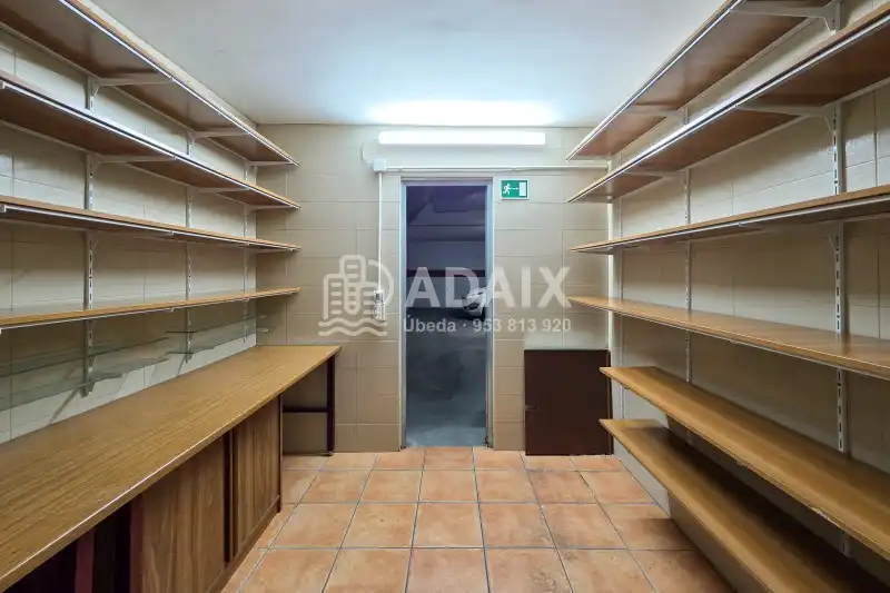 Garaje en venta en Úbeda