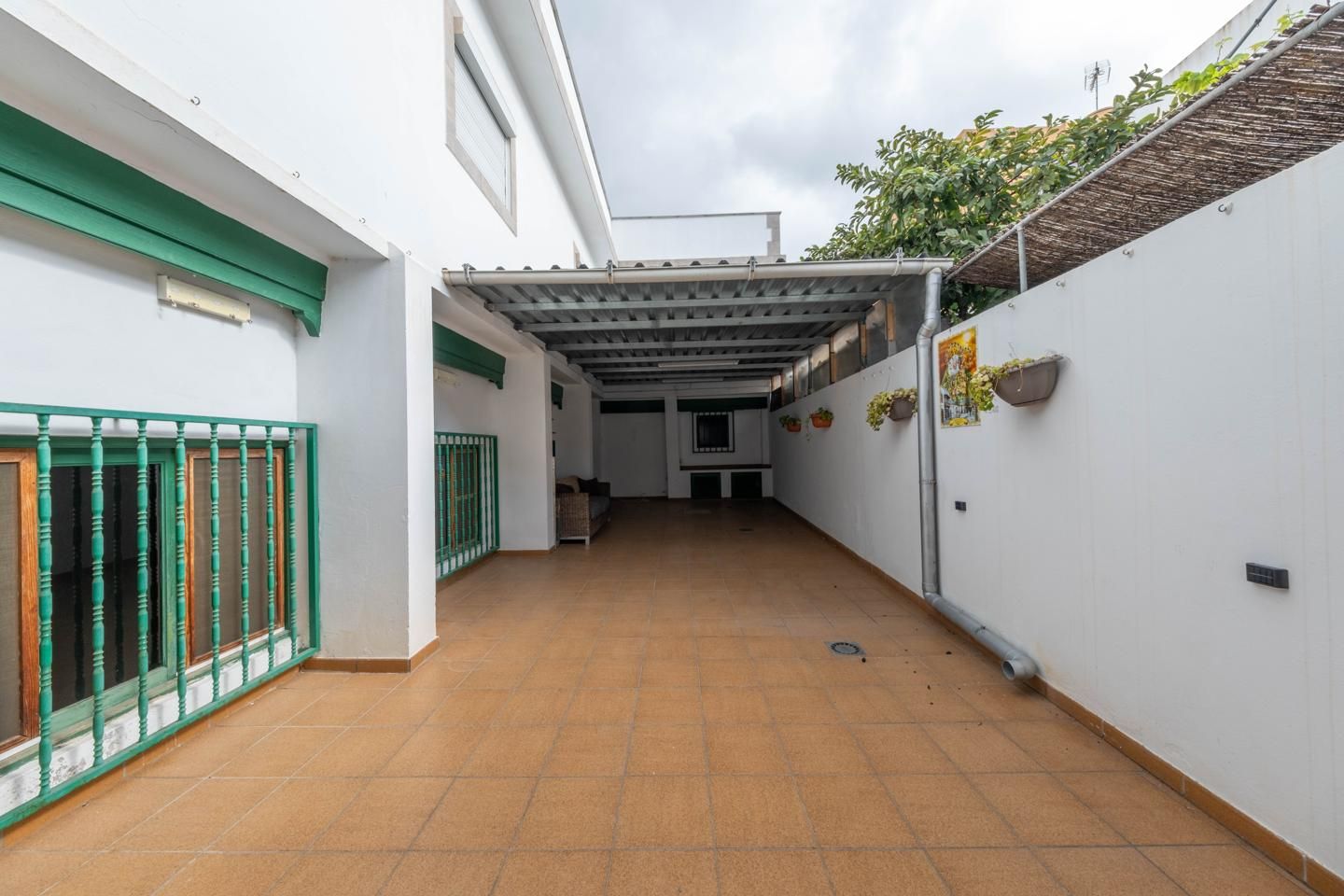 Vista exterior de Casa o xalet en venda en Santa Brígida amb Terrassa