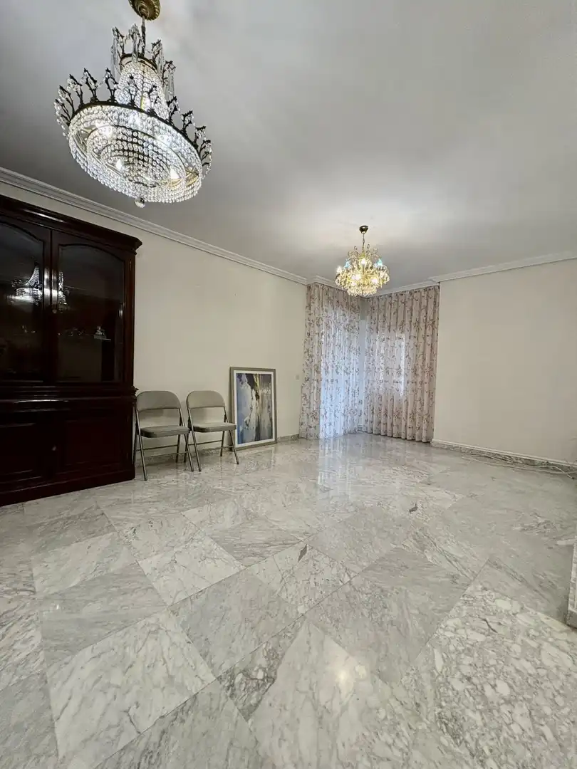 Living room of Flat for sale in Sevilla  with Air Conditioner, Heating and Terrace