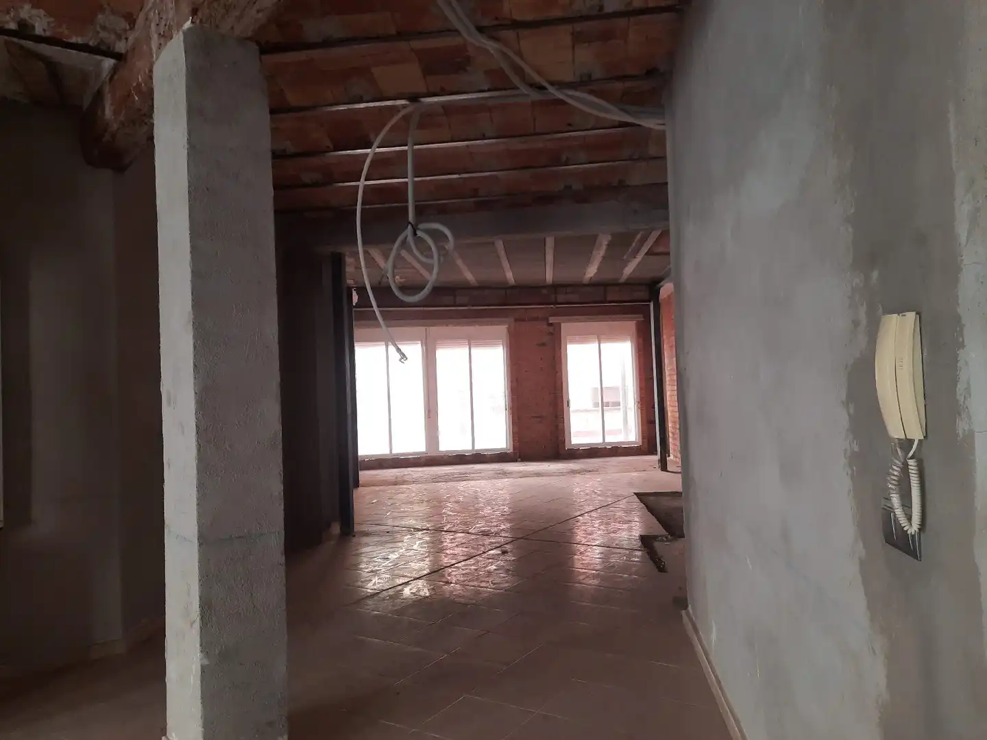Edificio en venta en Temple