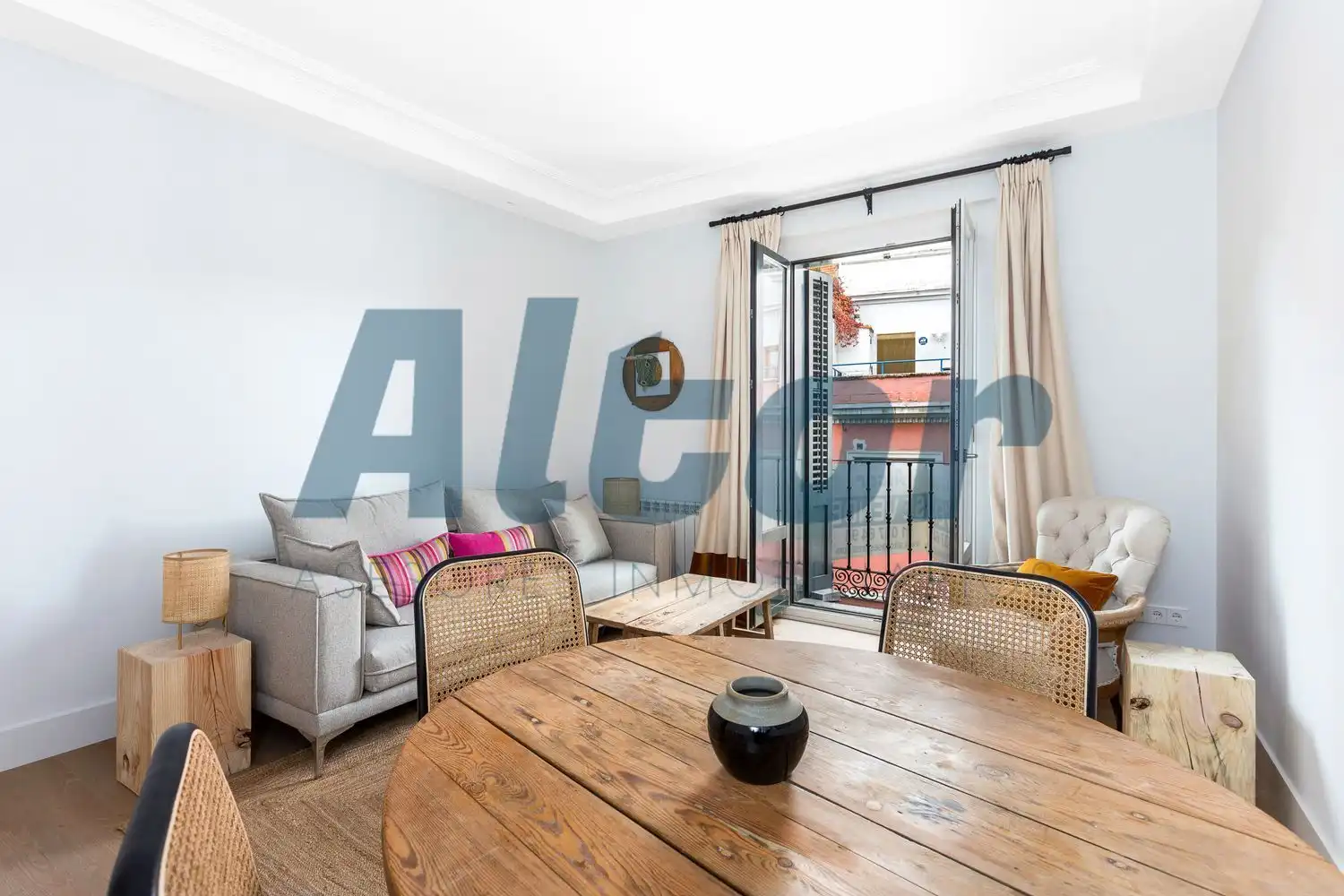 Flat with lift for sale in DE PEREZ GALDOS, imagen 4