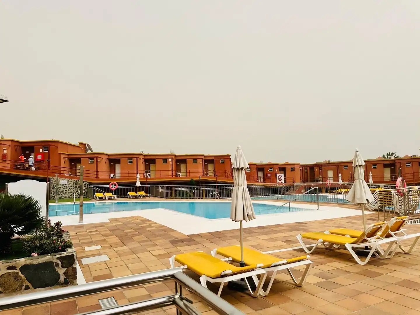 Schwimmbecken von Loft zur Miete in San Bartolomé de Tirajana mit Klimaanlage, Terrasse und Möbliert