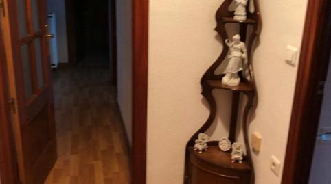 Foto 2 de Pis en venda a Plaza la Mancha, PAU 2-600, Puertollano