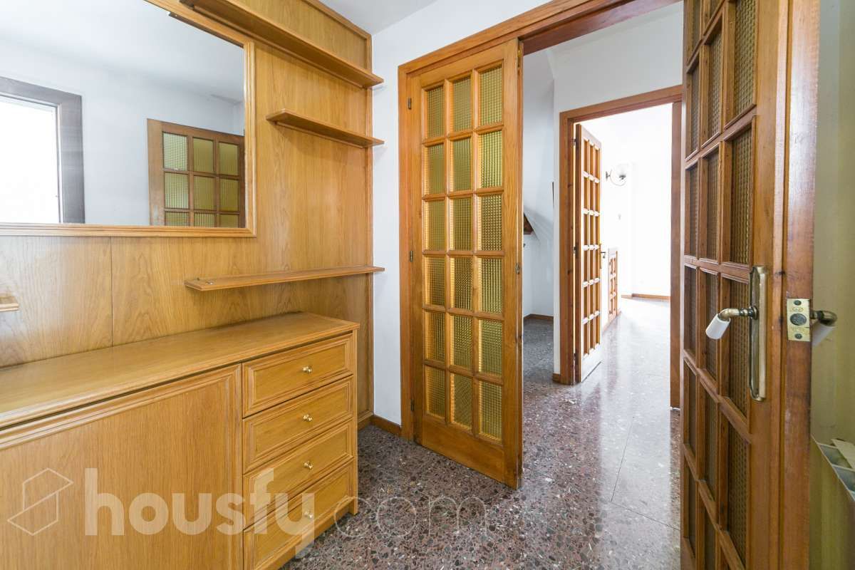 House or chalet for sale in Roda de Berà  with Air Conditioner, Heating and Terrace