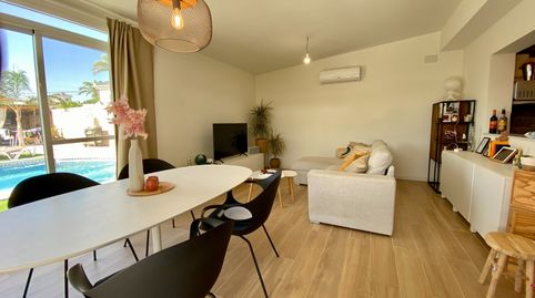 Chalet independiente con chalet de invitados, piscina y garajes a 2 minutos del centro de Quesada Ubicada a pocos pasos del centro, imatge 4