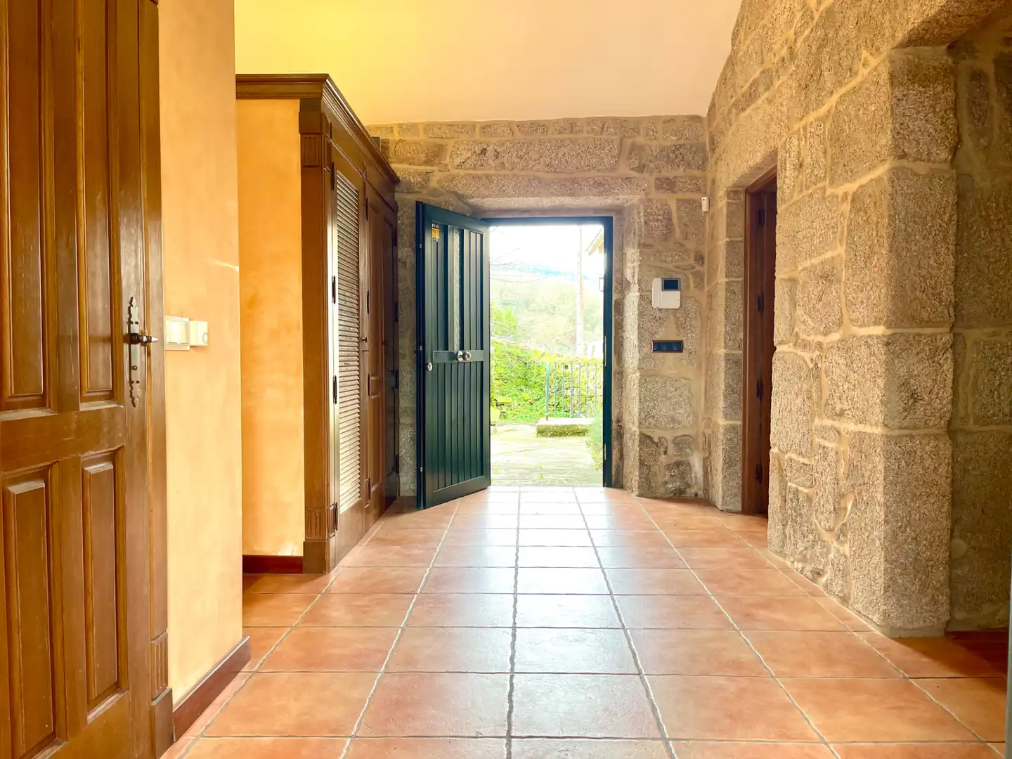 Finca rústica en venta en Soutomaior con Calefacción, Jardín privado y Terraza