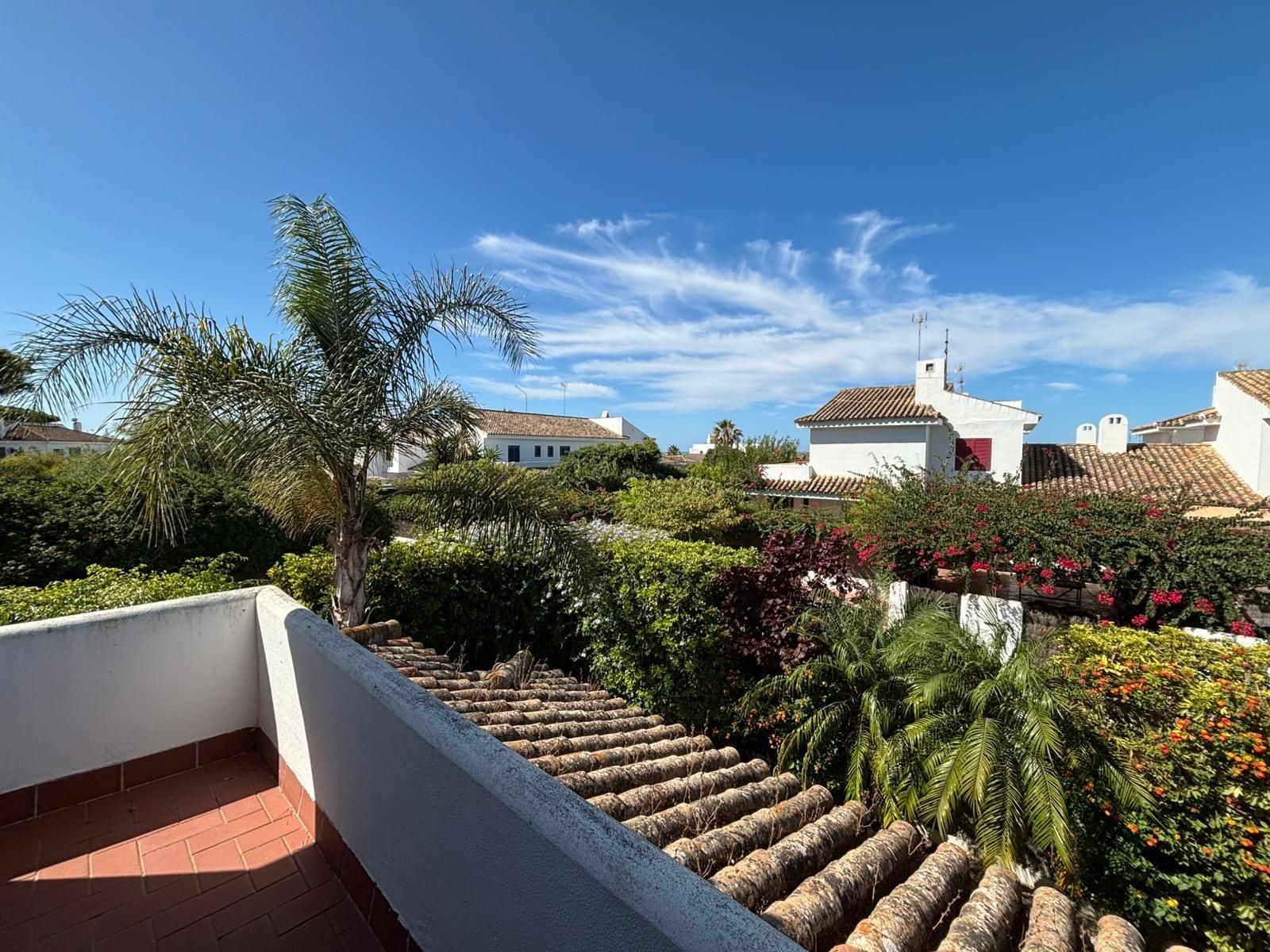 Vista exterior de Casa adosada en venta en El Puerto de Santa María con Aire acondicionado, Jardín privado y Terraza