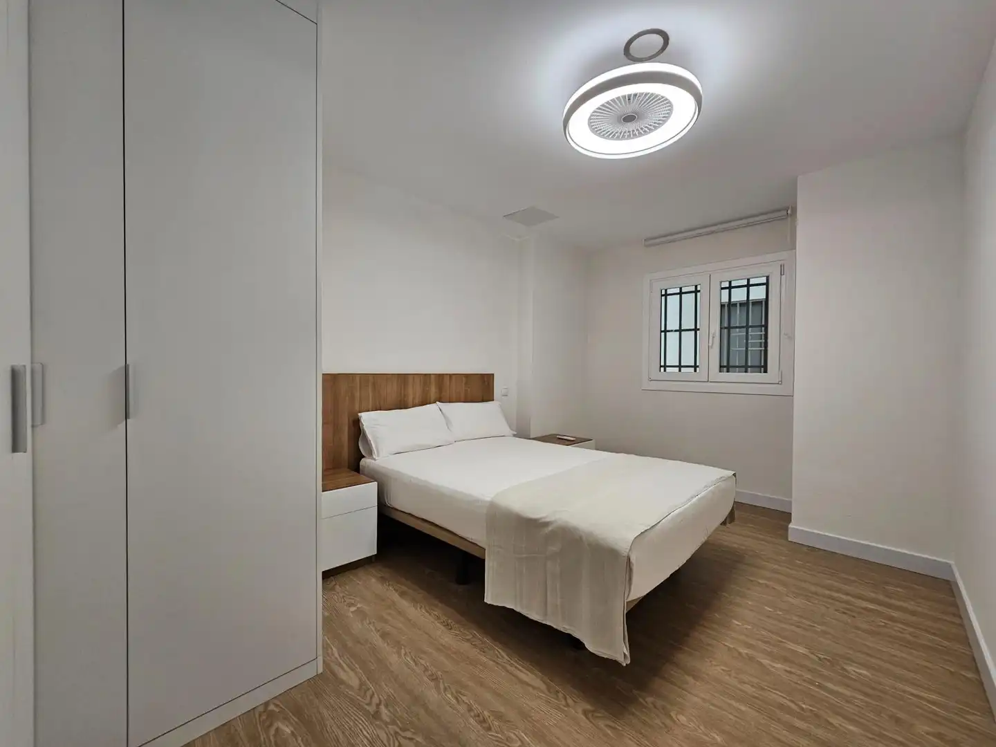 Habitación de Piso de alquiler en Las Palmas de Gran Canaria con Aire acondicionado, Parquet y Balcón