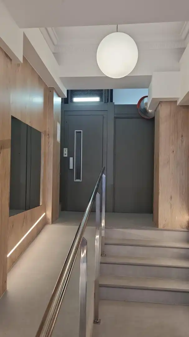 Pis amb ascensor en venda a Sants - Montjuïc, imagen 3