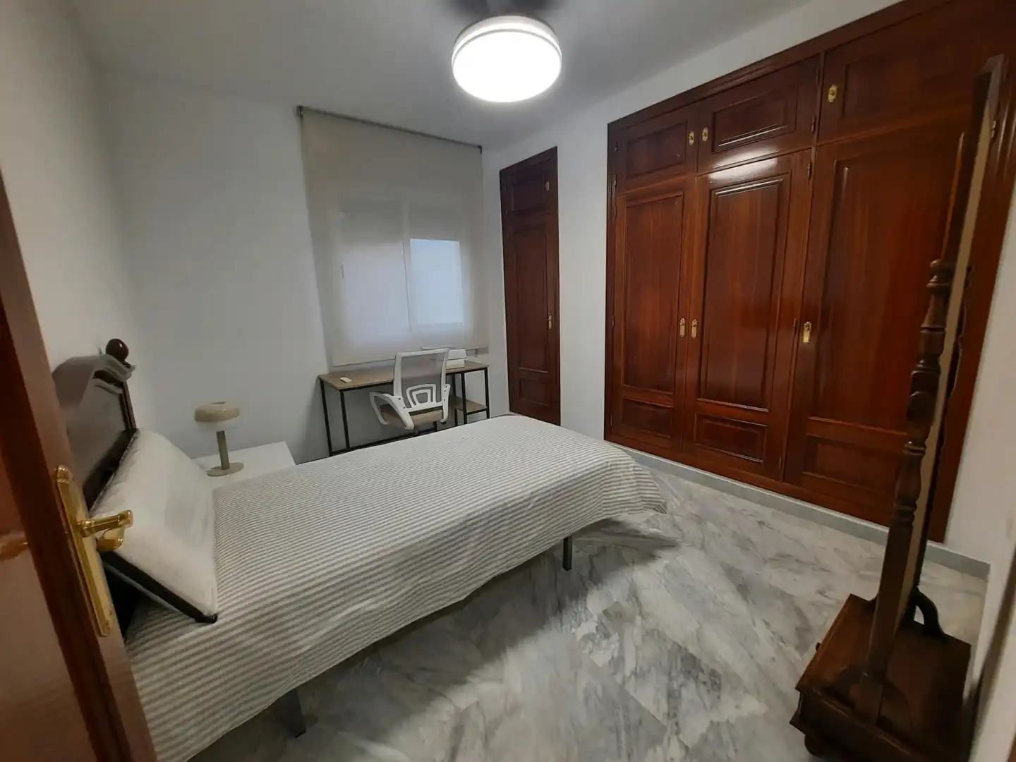 Apartamento con ascensor en alquiler en Pardaleras, imagen 12