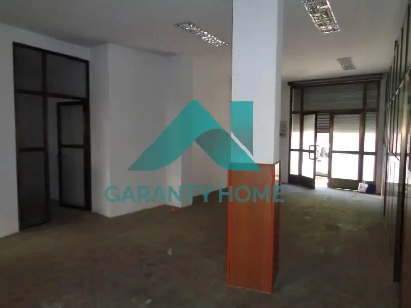 Local comercial en alquiler en Centro, imagen 4