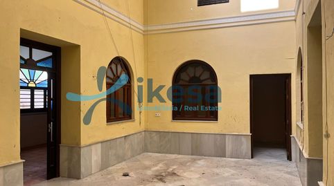 Foto 4 de Casa adosada en venta en El Coronil, Sevilla