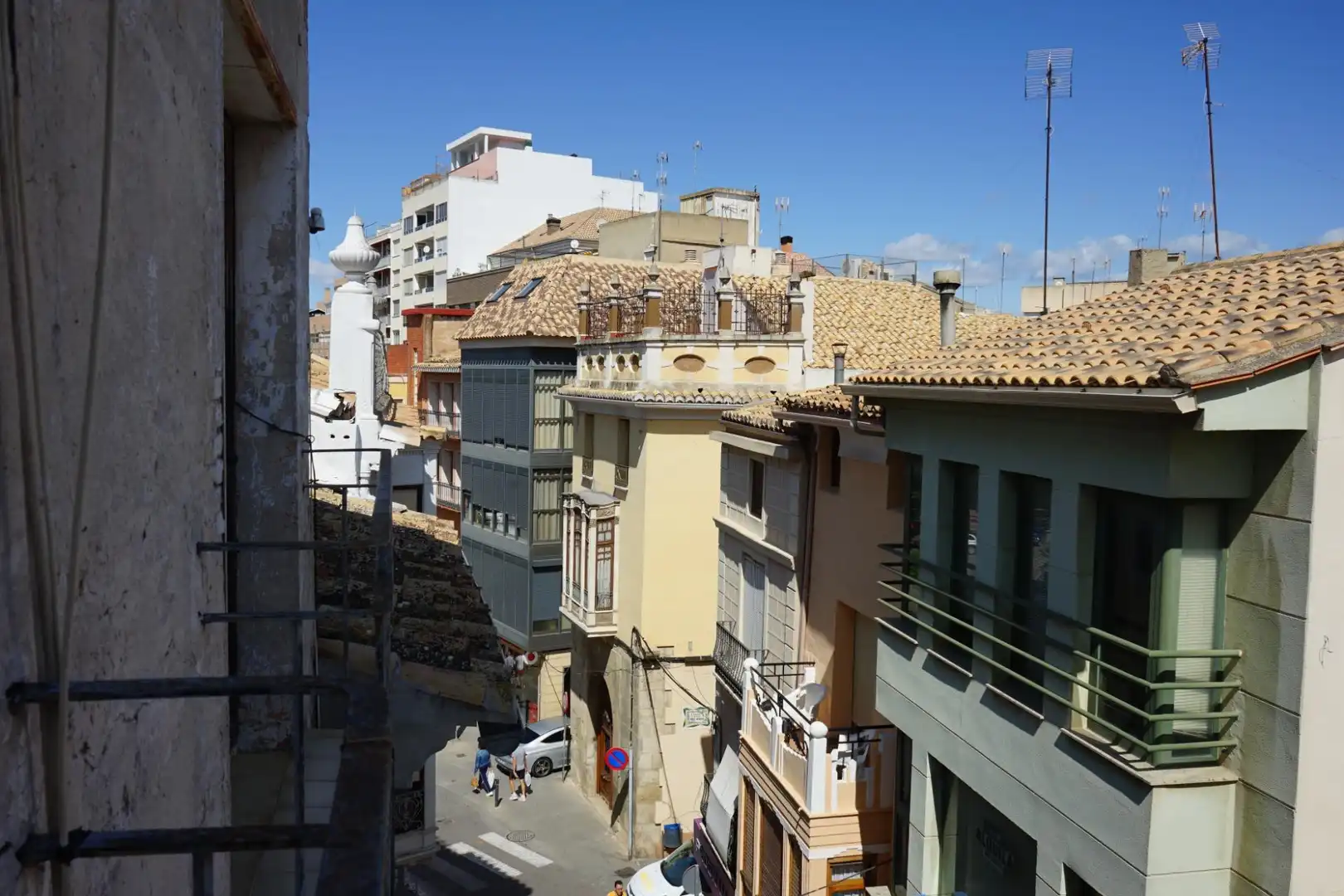 Vista exterior de Piso en venta en Requena con Trastero y Balcón