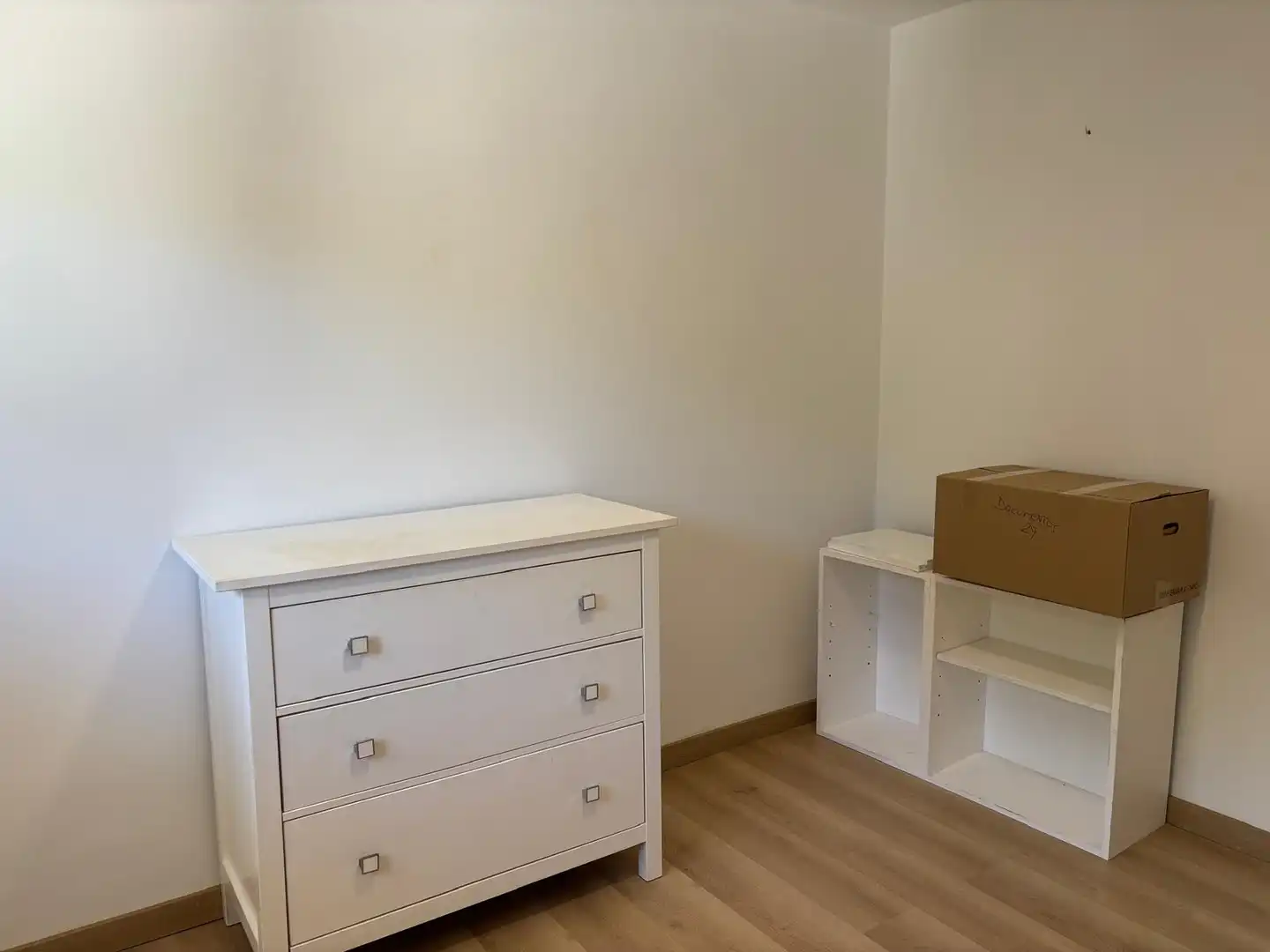 Bedroom of Ground floor for sale in Estepona  with Terrace, Swimming Pool and Community pool