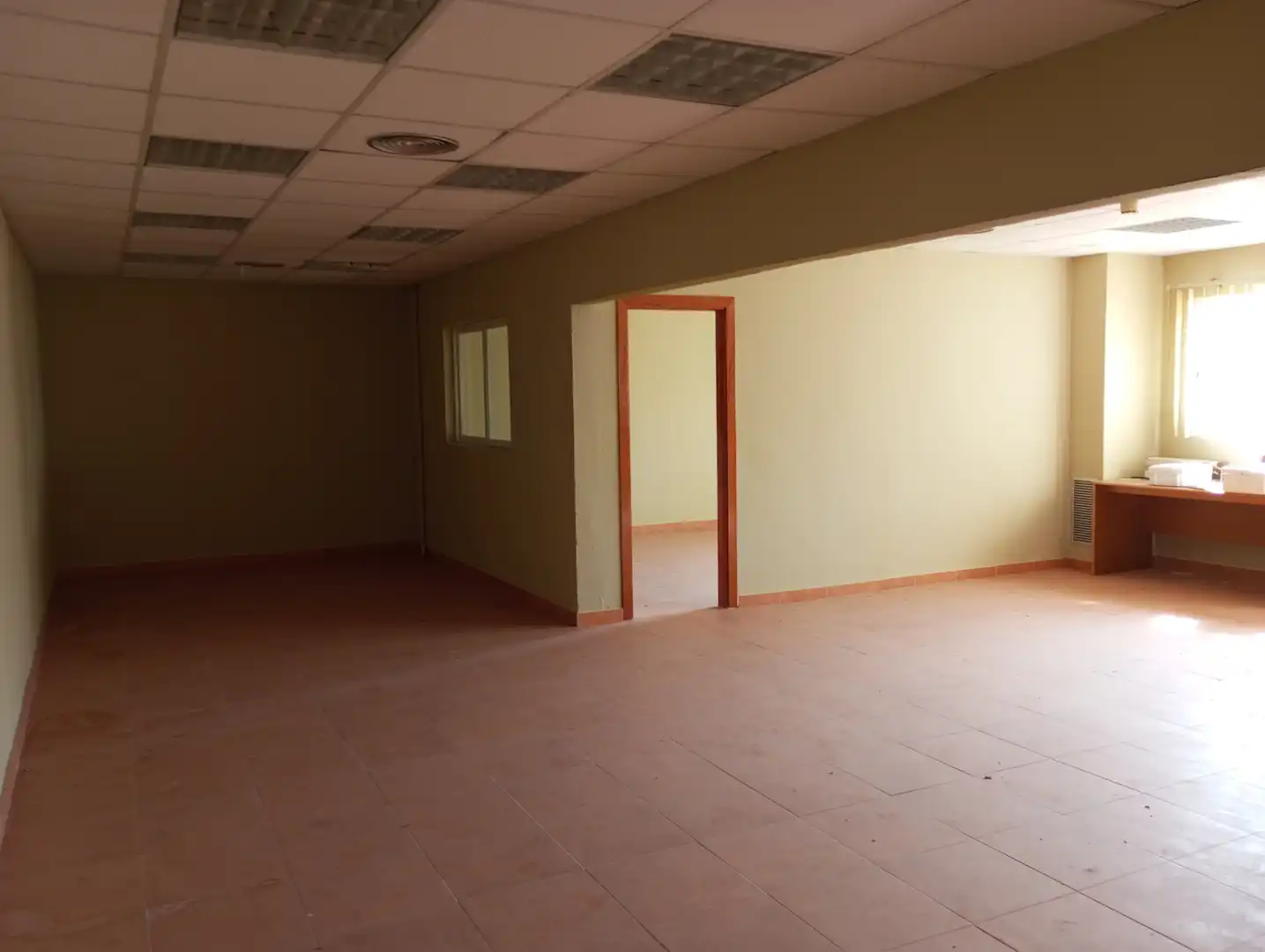 Nau industrial en venda en Épila amb Calefacció i Alarma