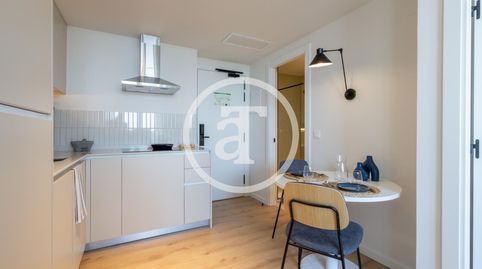 Foto 5 von Wohnung zur Miete in Calle de Perdiguera, Zona Industrial, Alcobendas