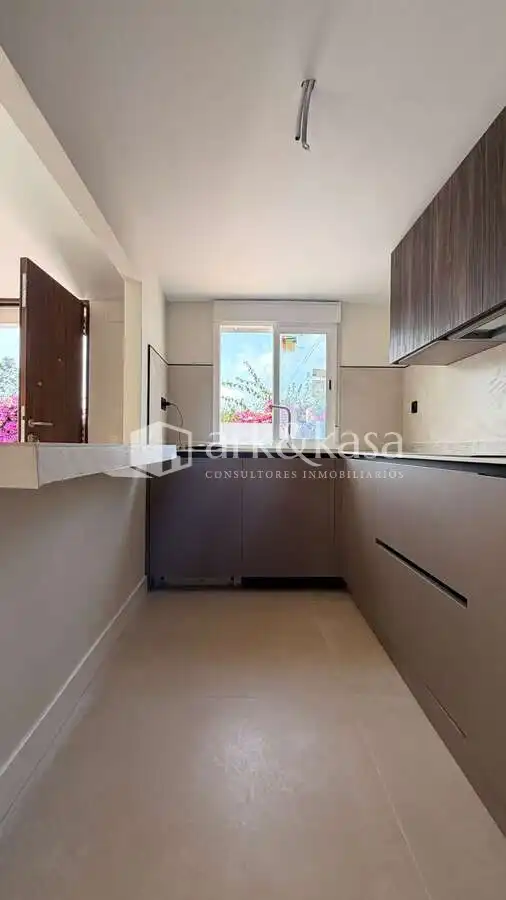 Cuina de Casa o xalet de lloguer en Sagunto / Sagunt amb Aire condicionat, Jardí privat i Terrassa