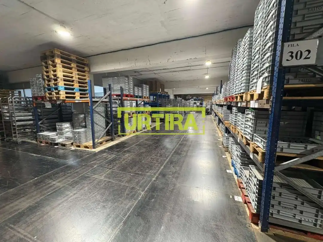 Nave industrial de alquiler en Irun 