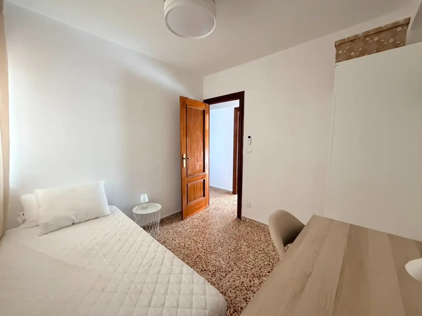 Habitación de Piso de alquiler en Cartagena con Aire acondicionado, Terraza y Amueblado