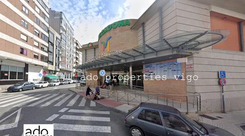 Foto 2 de Piso en venta en Avenida Da Florida, 24, As Travesas - Balaídos, Vigo