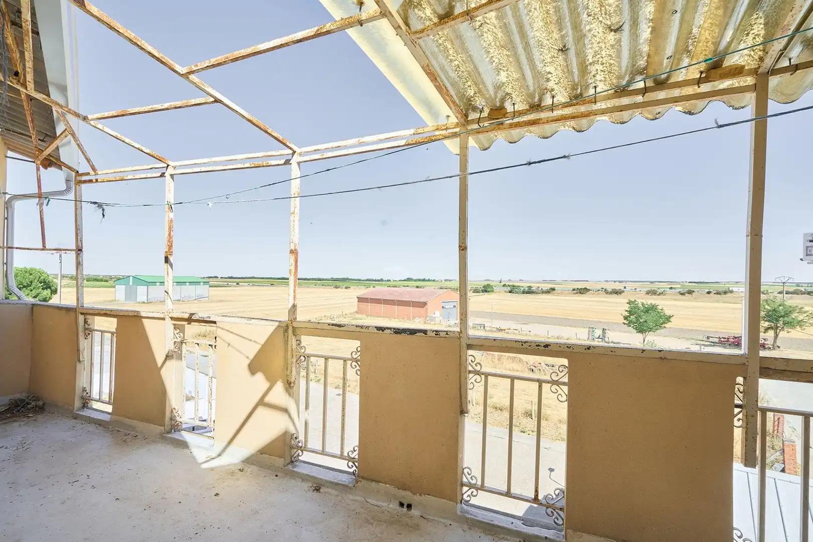 Terrassa de Edifici en venda en Pajares de la Laguna