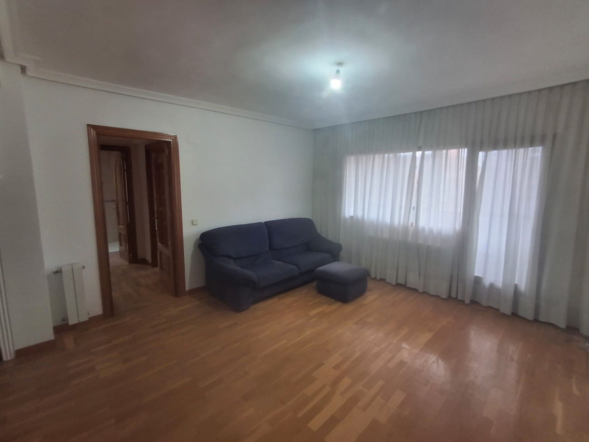 Sala d'estar de Pis de lloguer en Alcorcón amb Calefacció, Terrassa i Forn