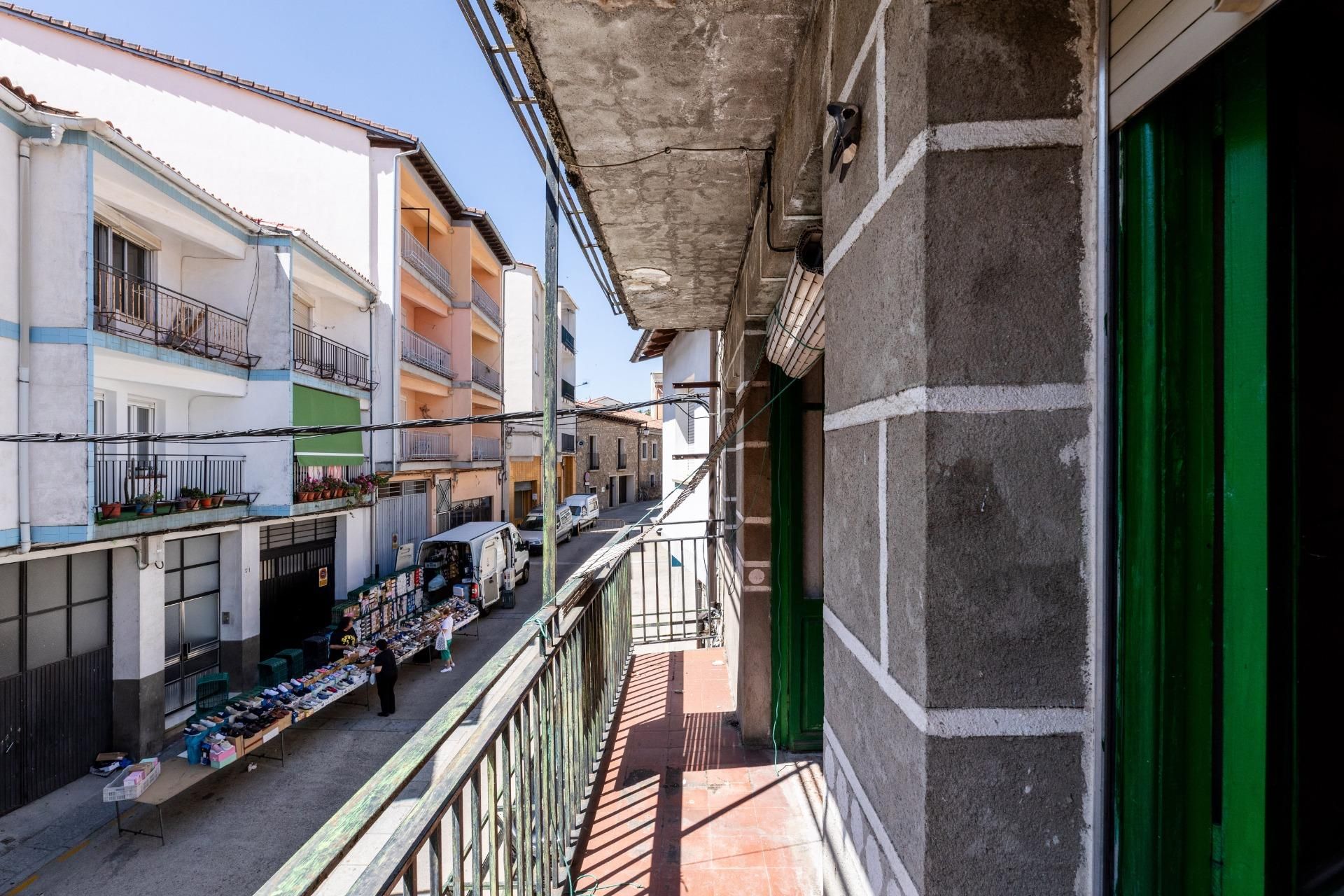 Exterior view of Flat for sale in Tornavacas  with Private garden, Storage room and Balcony