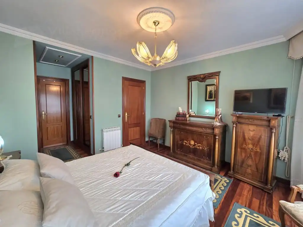 Dormitori de Casa o xalet en venda en Villarcayo de Merindad de Castilla la Vieja