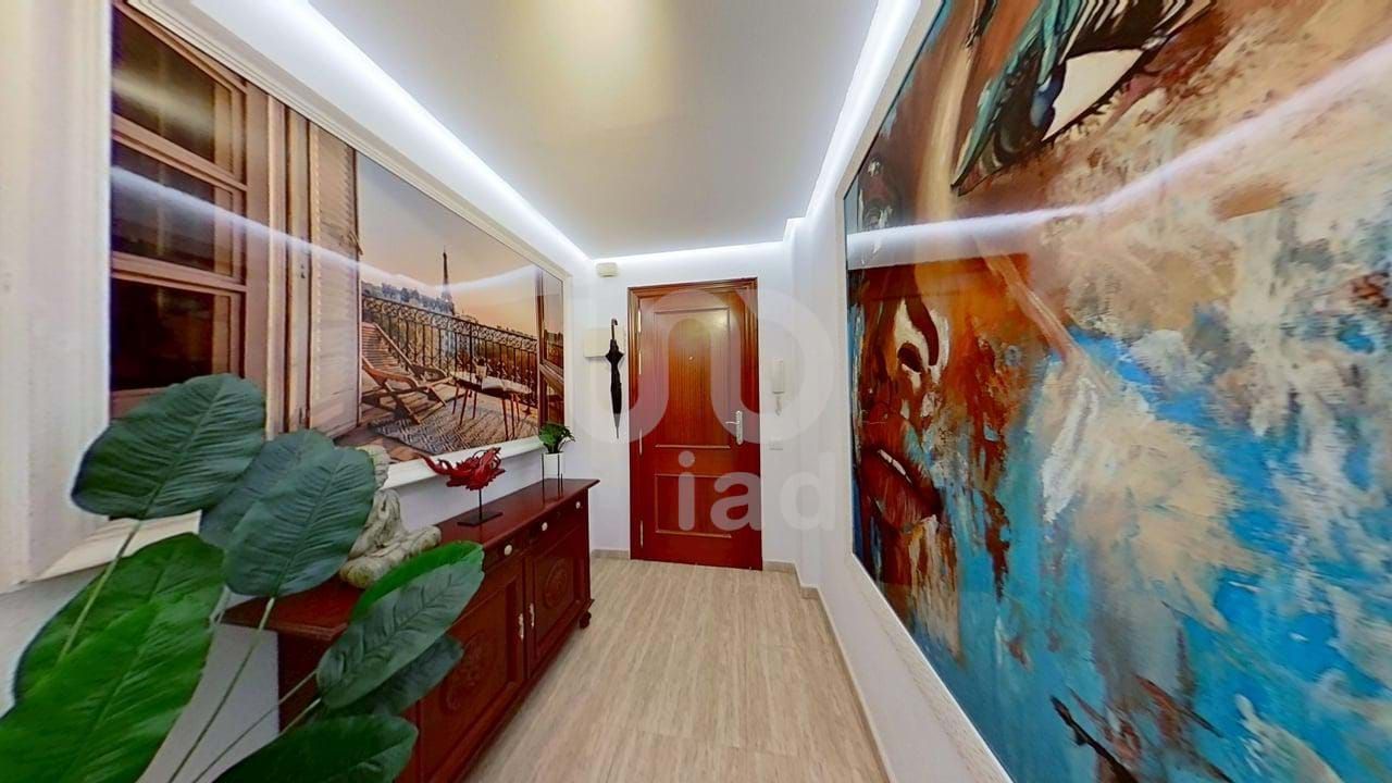 Flat for sale in Alicante / Alacant  with Air Conditioner