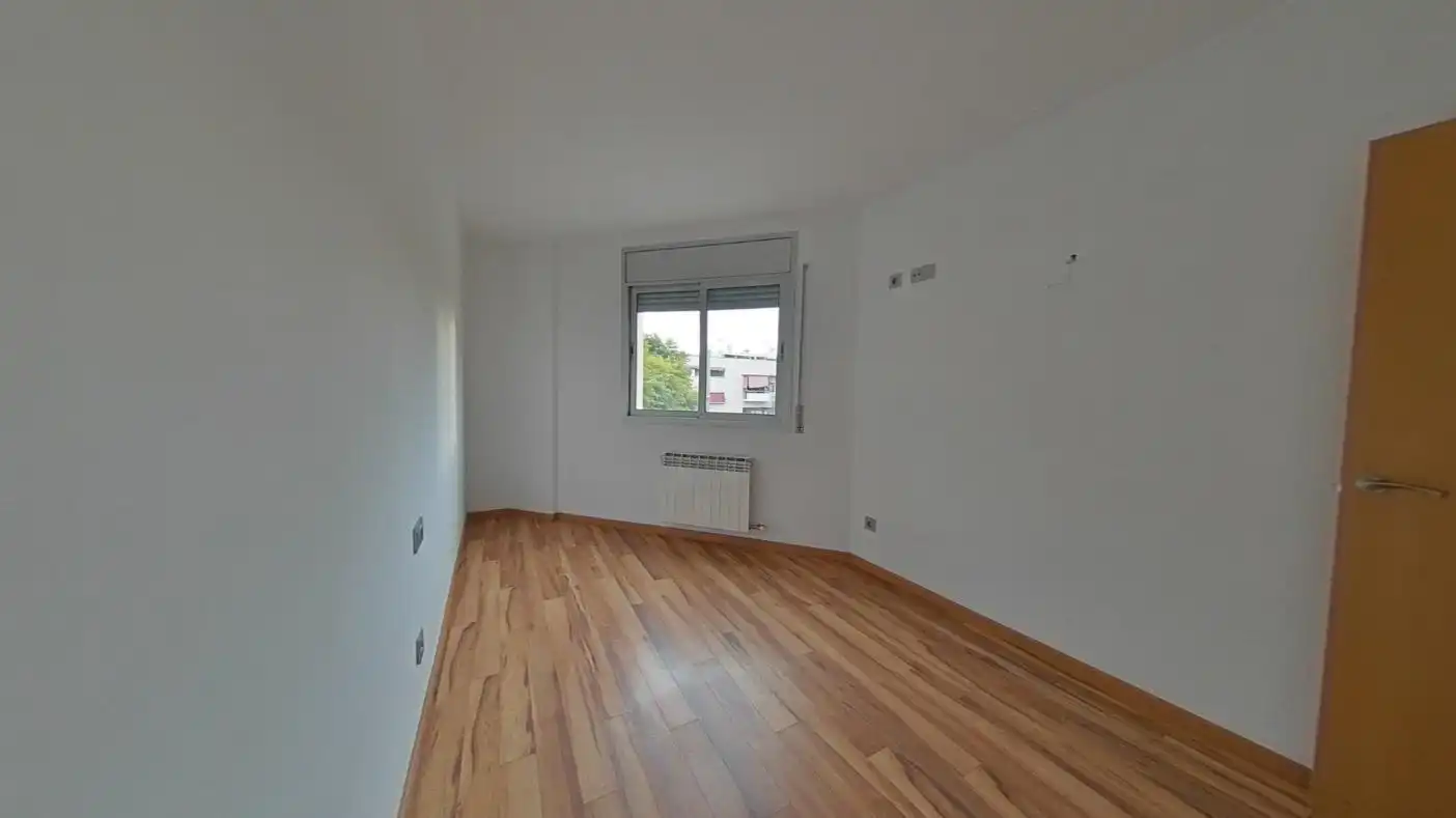 Dormitori de Pis en venda en Viladecans amb Calefacció i Parquet