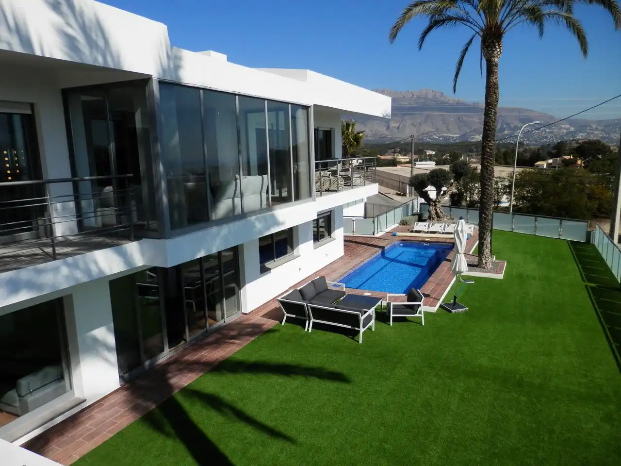 Detached house with pool for sale in Altea ciudad, imagen 2