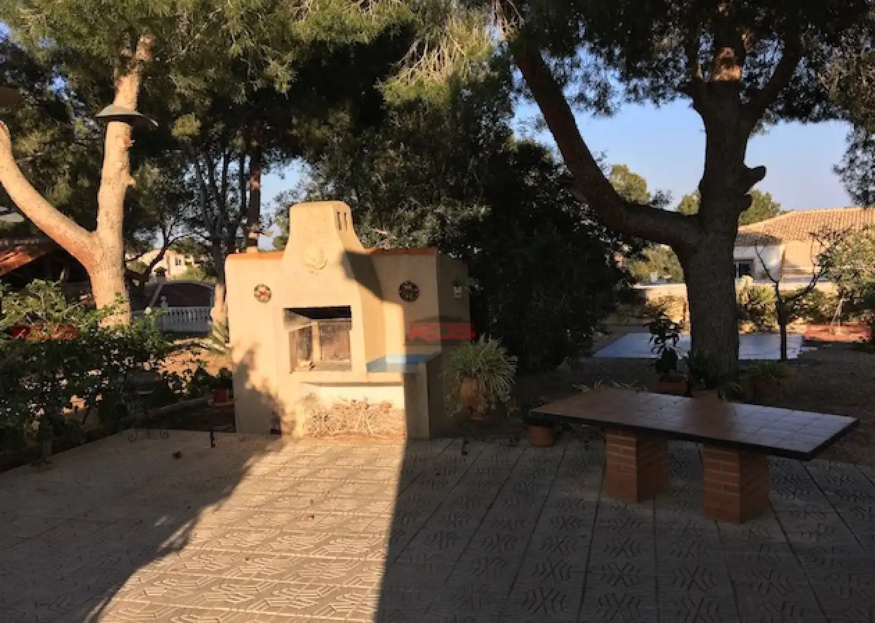 Chalet con jardín en venta en Calle Mimosa 23, imagen 15