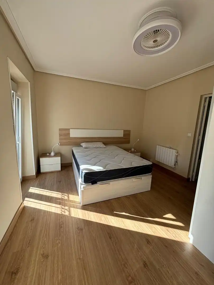 Bedroom of Flat for sale in Cáceres  with Heating and Furnished