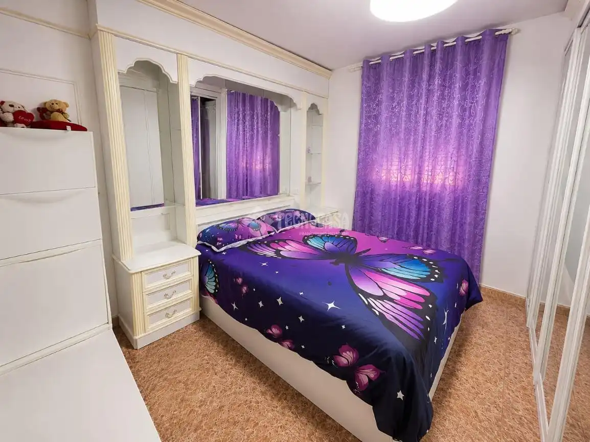 Flat for sale in Torres de la Alameda
