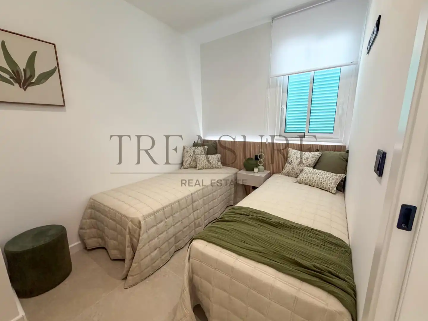Dormitori de Planta baixa en venda en Pilar de la Horadada amb Aire condicionat, Jardí privat i Terrassa