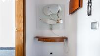 Bathroom of Flat for sale in Sabadell