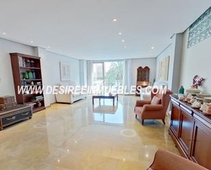 Sala d'estar de Pis en venda en  Valencia Capital amb Aire condicionat i Calefacció