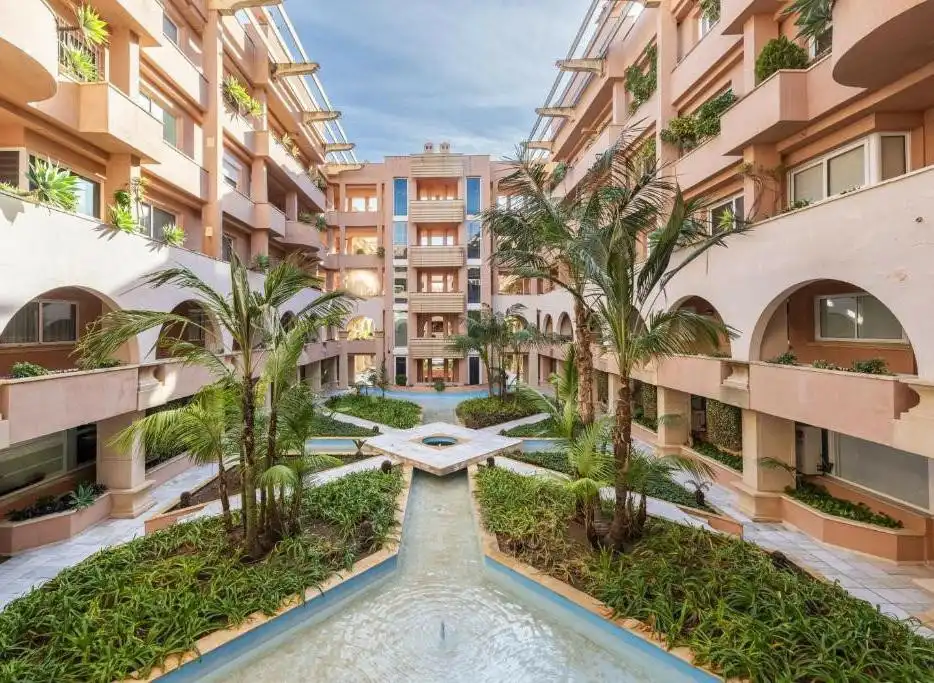 Apartamento con terraza en venta en Nueva Andalucía, imagen 13