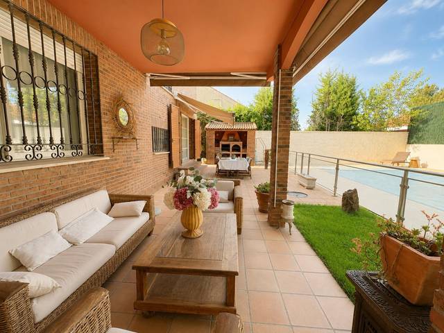 Casa-chalet en Venta en Los Villares