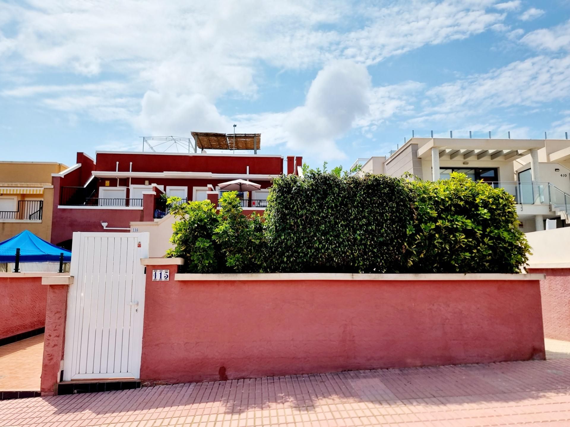 Exterior view of House or chalet for sale in Torrevieja  with Air Conditioner, Heating and Private garden
