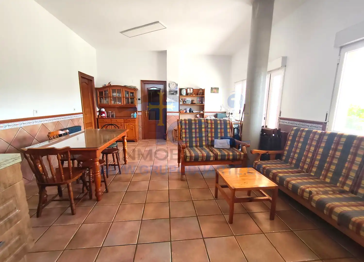 Sala d'estar de Casa o xalet en venda en Siero amb Calefacció, Jardí privat i Parquet