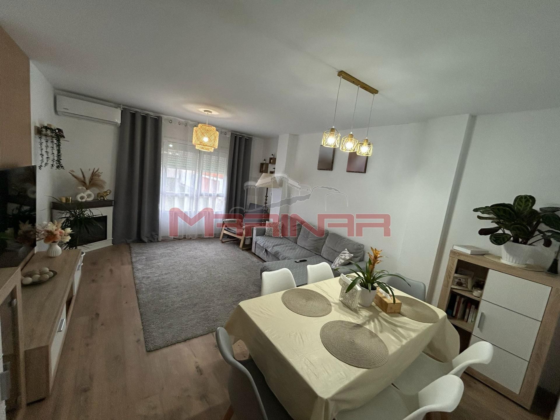 Sala de estar de Piso en venta en Illescas con Aire acondicionado, Calefacción y Trastero