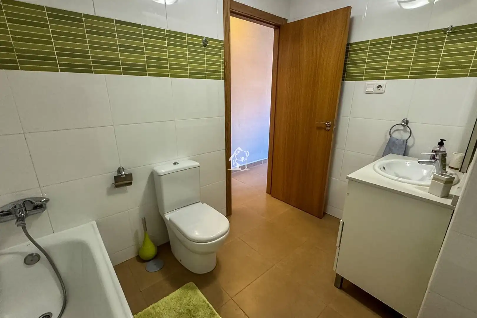 Bathroom of Apartments for rent in Orihuela Costa
