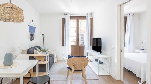 Foto 2 de Apartamento de alquiler en El Raval, Barcelona