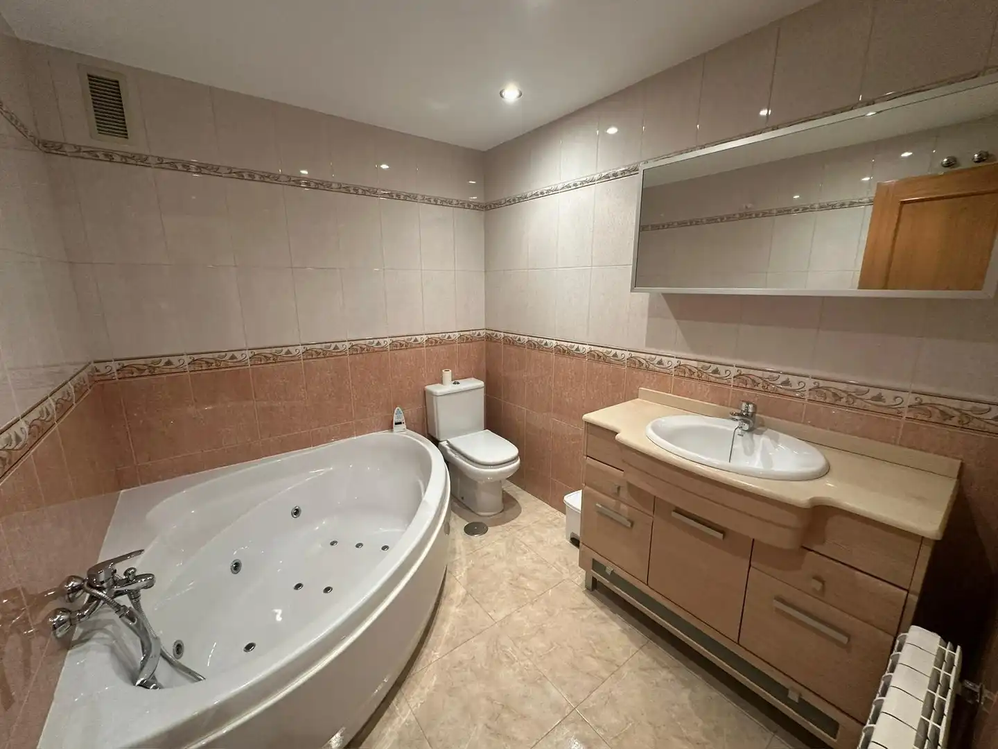 Baño de Ático de alquiler en Molina de Segura con Amueblado y Balcón