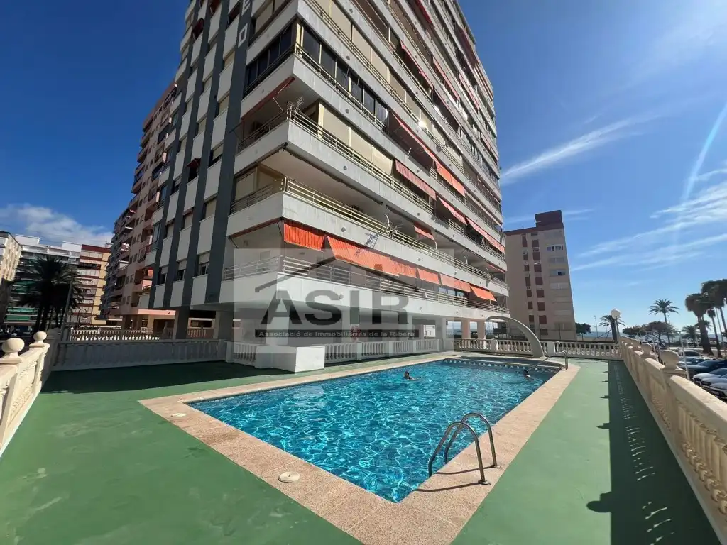 Apartamento de alquiler en Avenida Pais Valencia, Sant Antoni