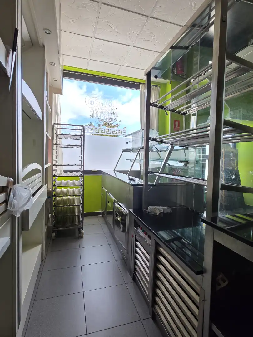 Local comercial en venda a Calle de Marbella, imagen 14
