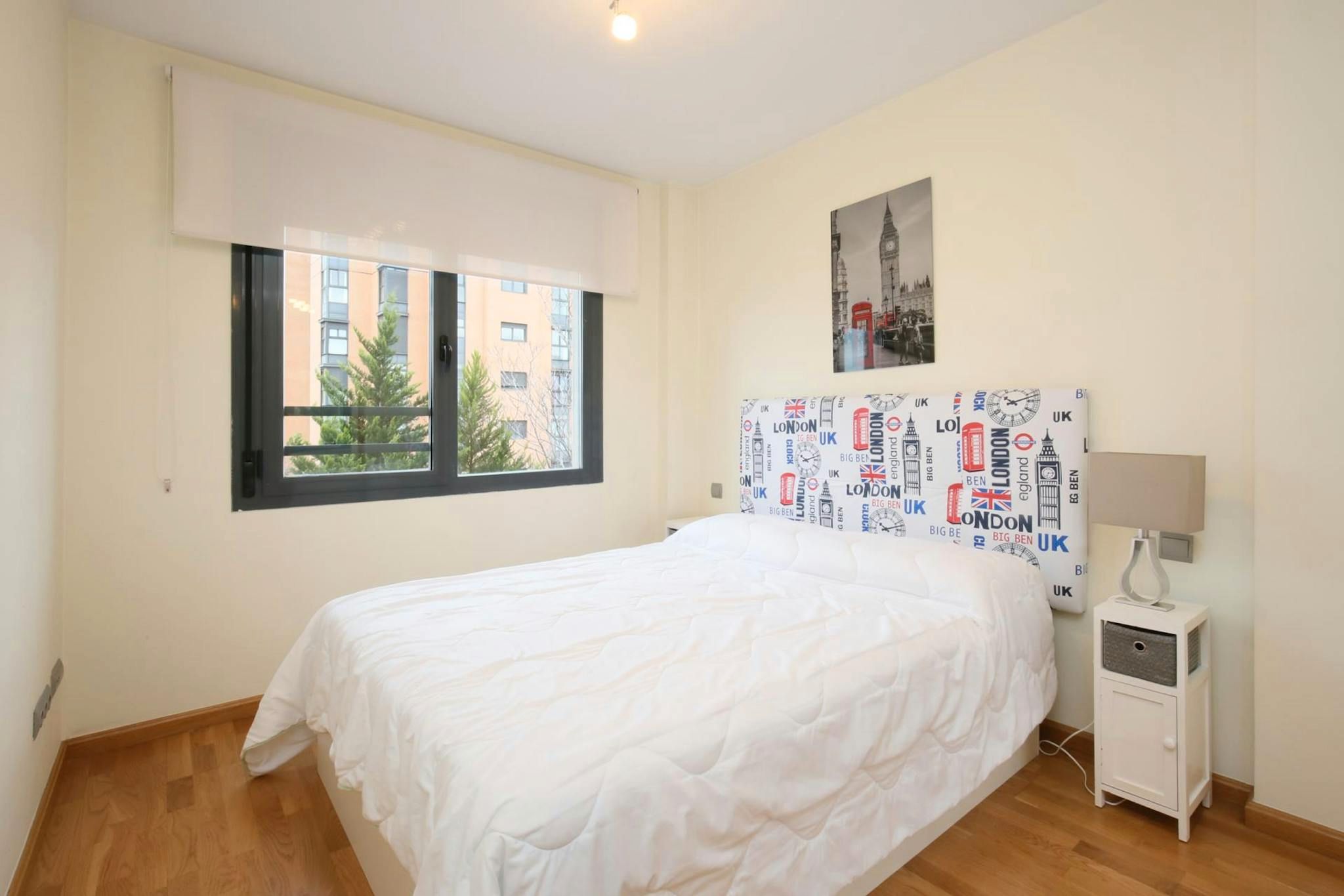 Bedroom of Flat to rent in  Madrid Capital  with Air Conditioner, Heating and Furnished