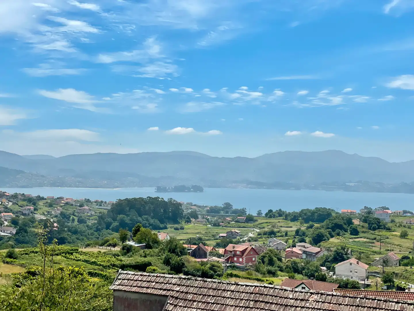 Exterior view of Houses for rent in Vilaboa  with Private garden, Parquet flooring and Terrace