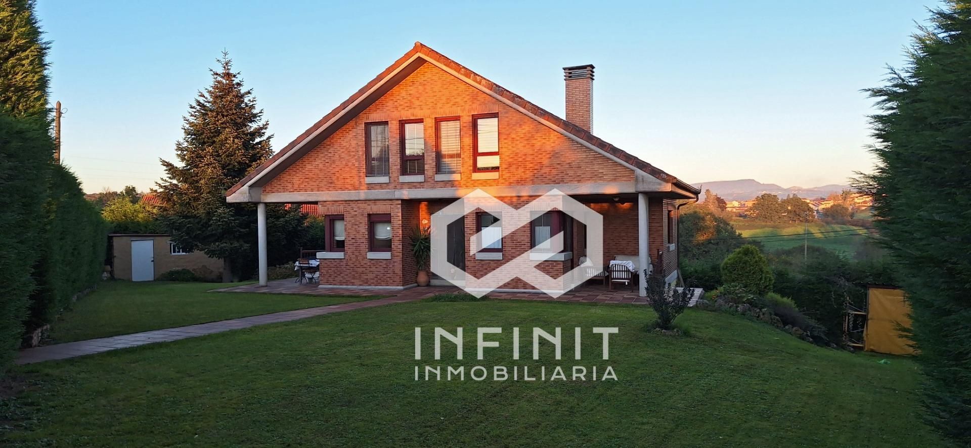 Exterior view of House or chalet for sale in Siero  with Heating, Private garden and Terrace